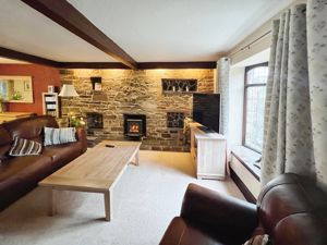 Lounge- click for photo gallery